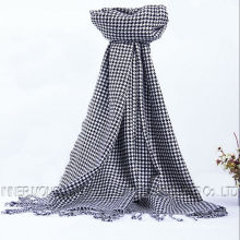 Foulard pied-de-poule noir et gris